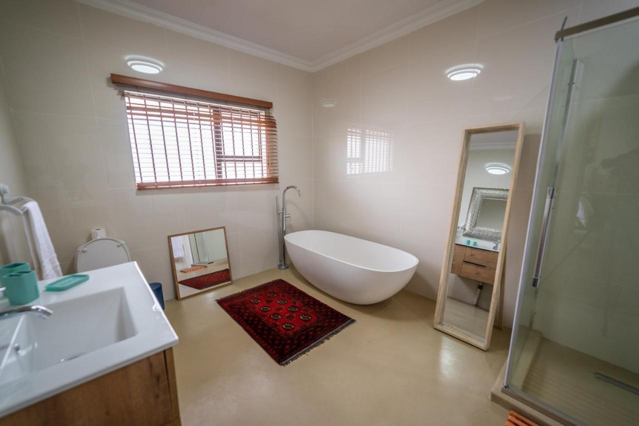 Luxury Boutique Home In Kyalami Midrand Buitenkant foto
